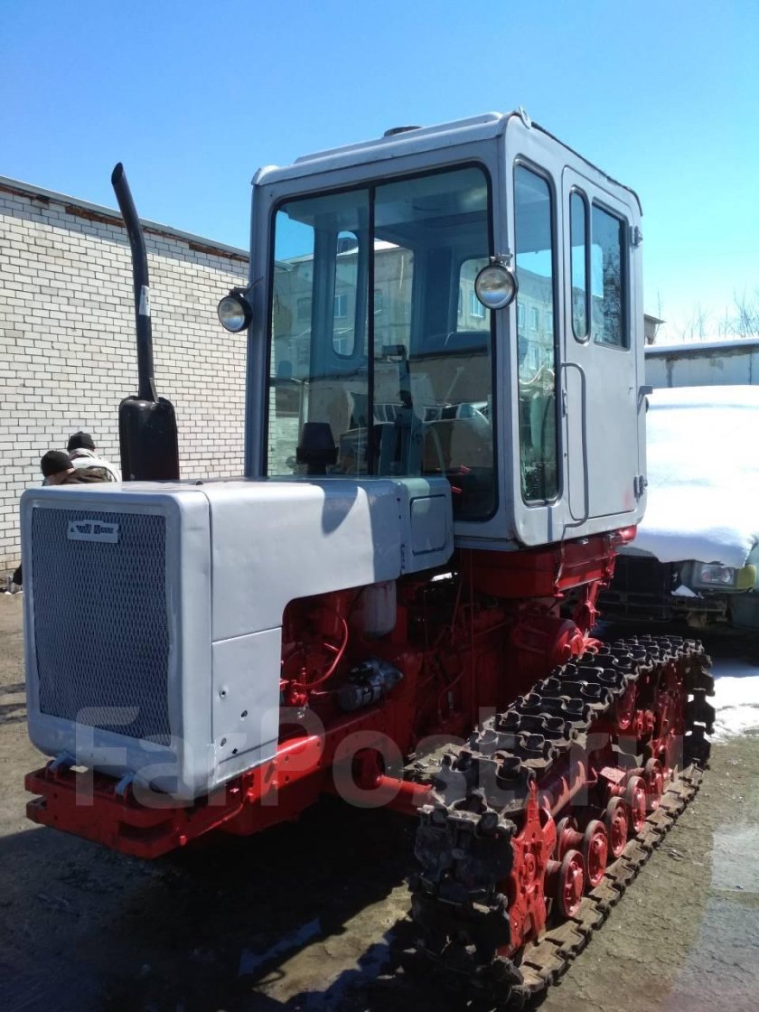 КТЗ 70 трактор