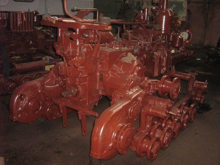 Трансмиссия трактора т-70