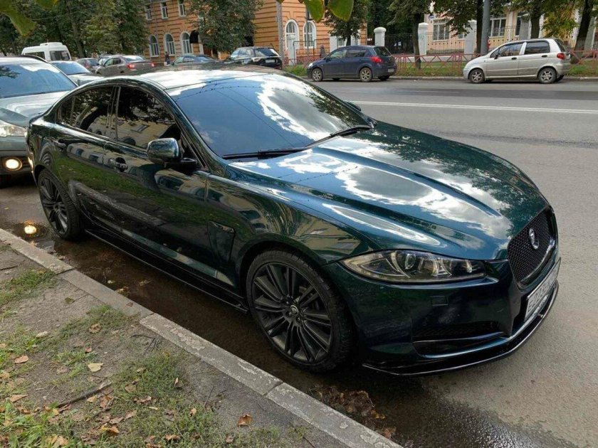 Ягуар xf 2009 rs