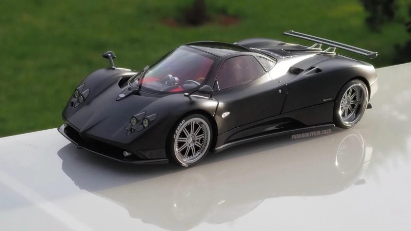 Pagani Zonda f 2005