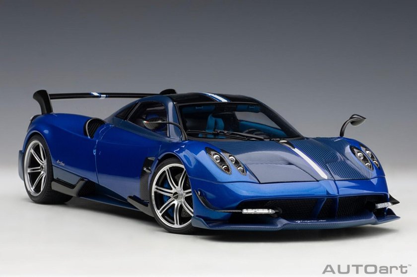 Pagani Huayra AUTOART 1 18
