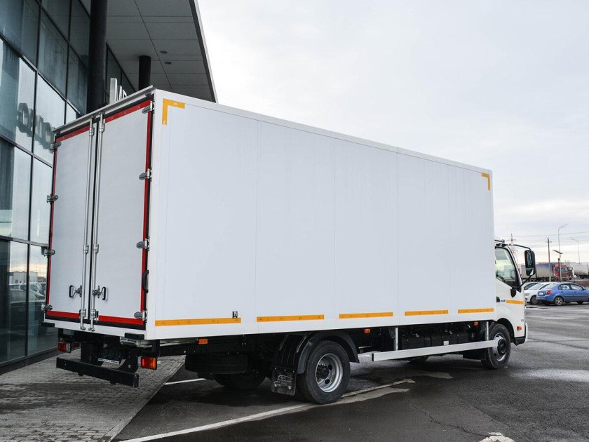 Hino 300 изотермический