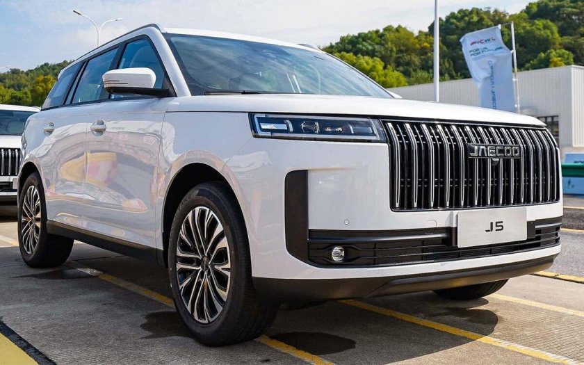 Автомобиль jaecoo