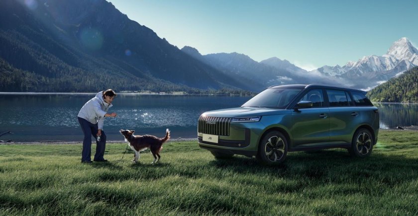 Автомобиль jaecoo