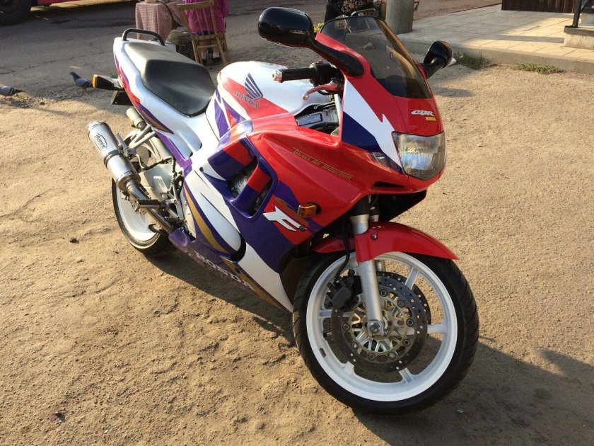 Хонда cbr600 1995