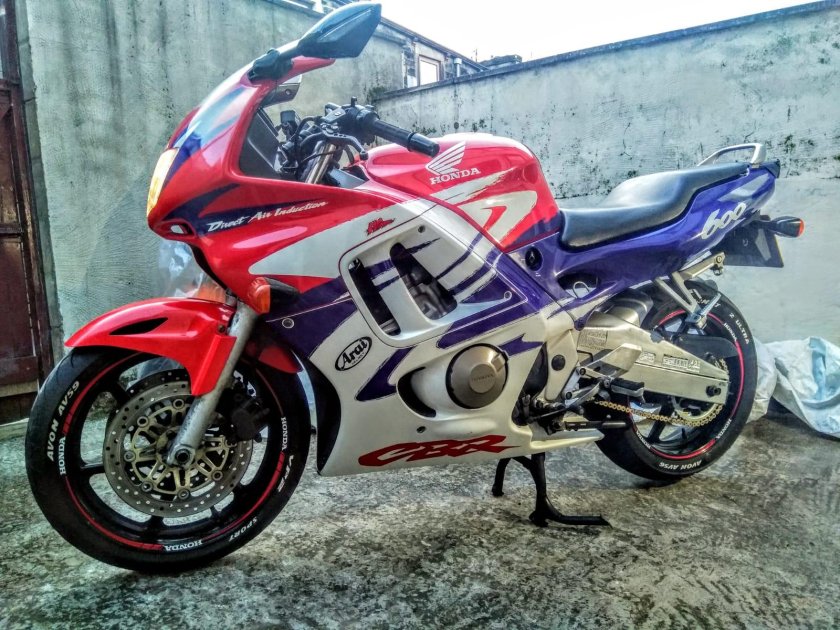 Хонда СБР 600 98