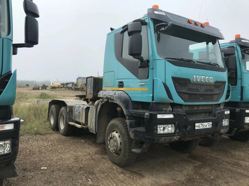 Седельный тягач Iveco-AMT 633910