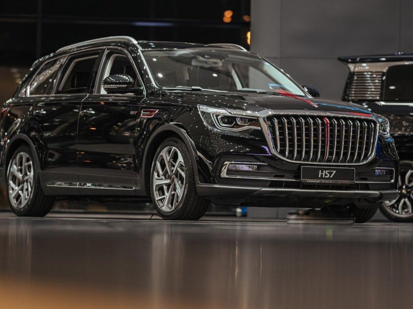 Премиальный внедорожник hongqi hs7
