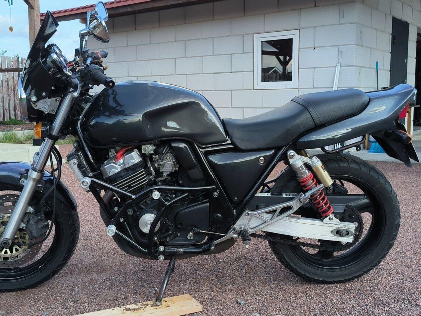 Honda CB 400 super four 1998