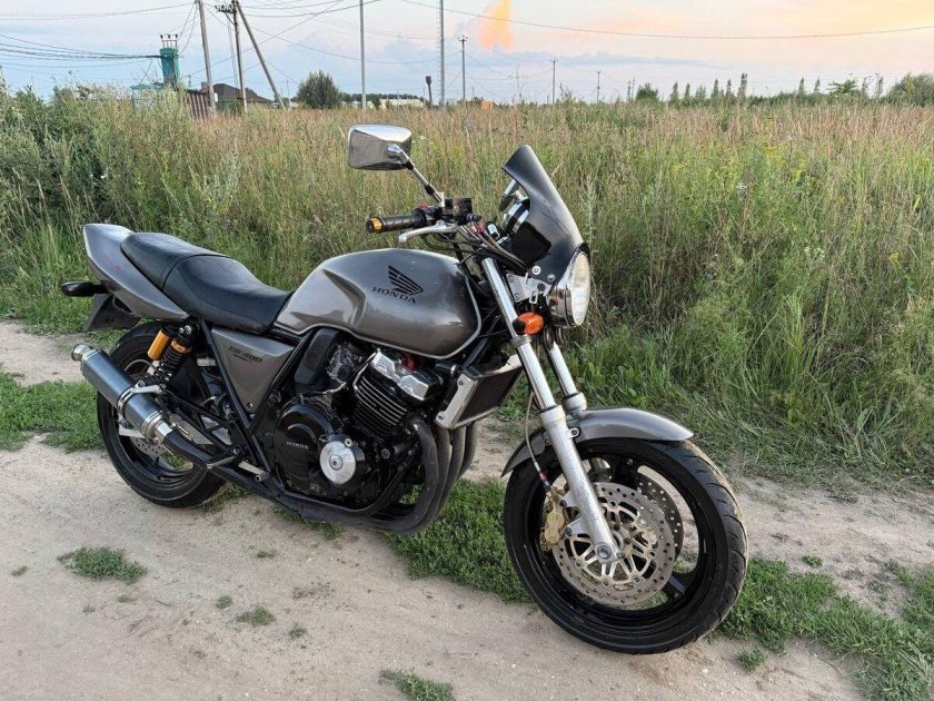 Мотоцикл honda cb 400