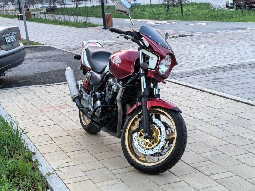 Мотоцикл хонда сб 400