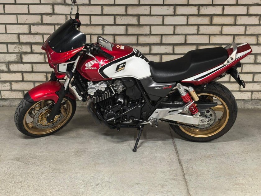 Мотоцикл honda cb