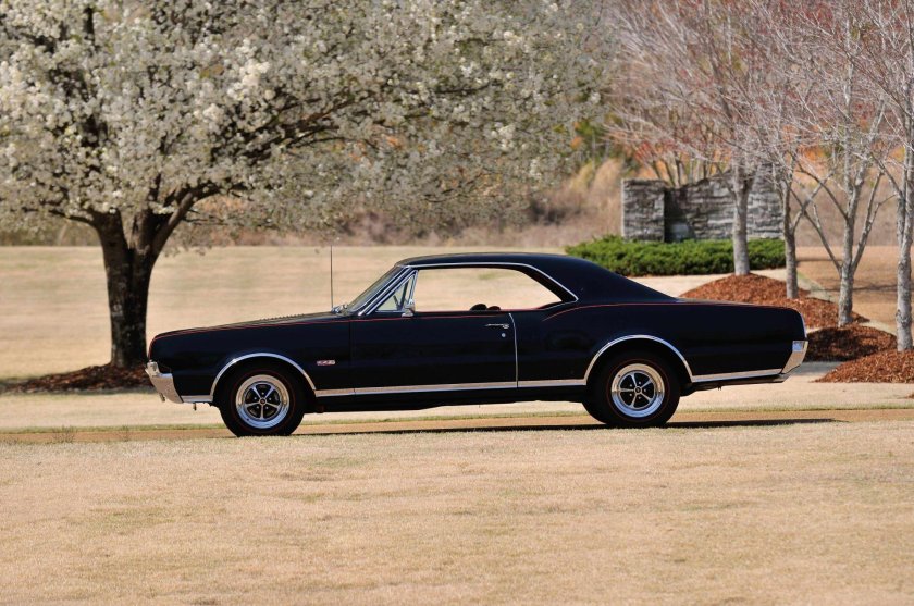 1967 Oldsmobile Cutlass