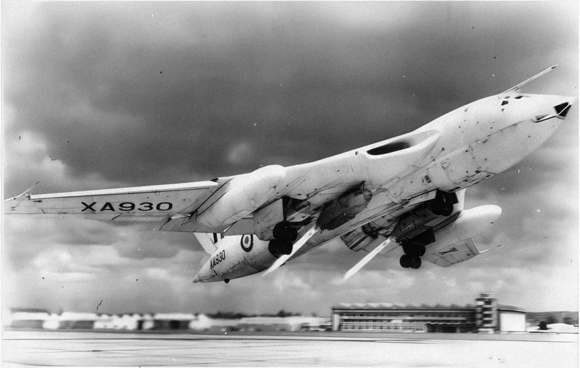 Хэндли пейдж Виктор самолет