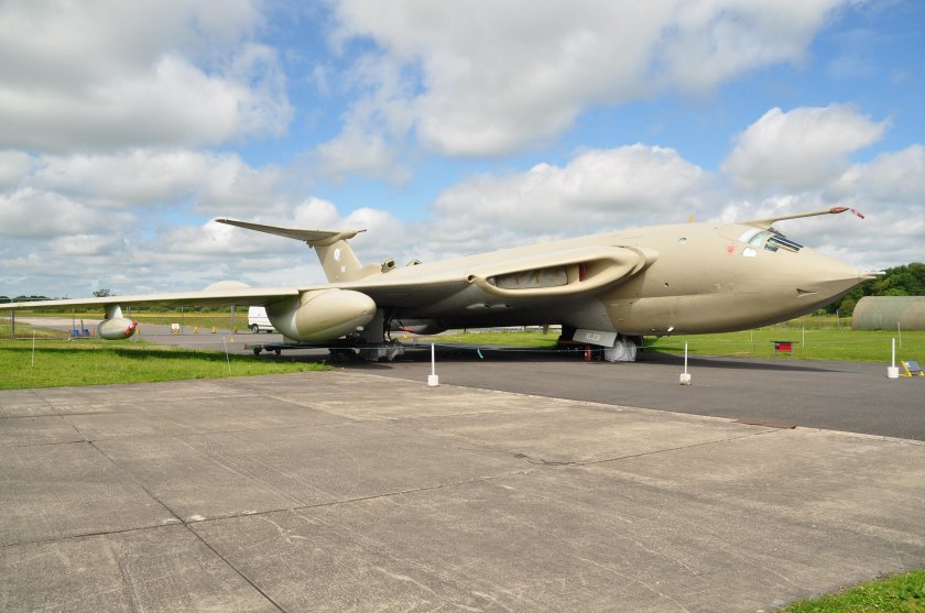 Handley Page Victor