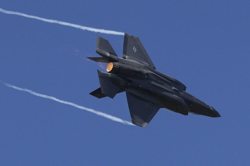 F-35 lightning ii