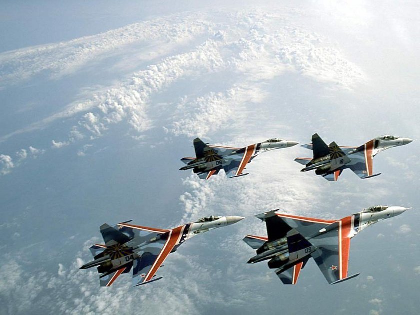 Пилотажная группа русские витязи