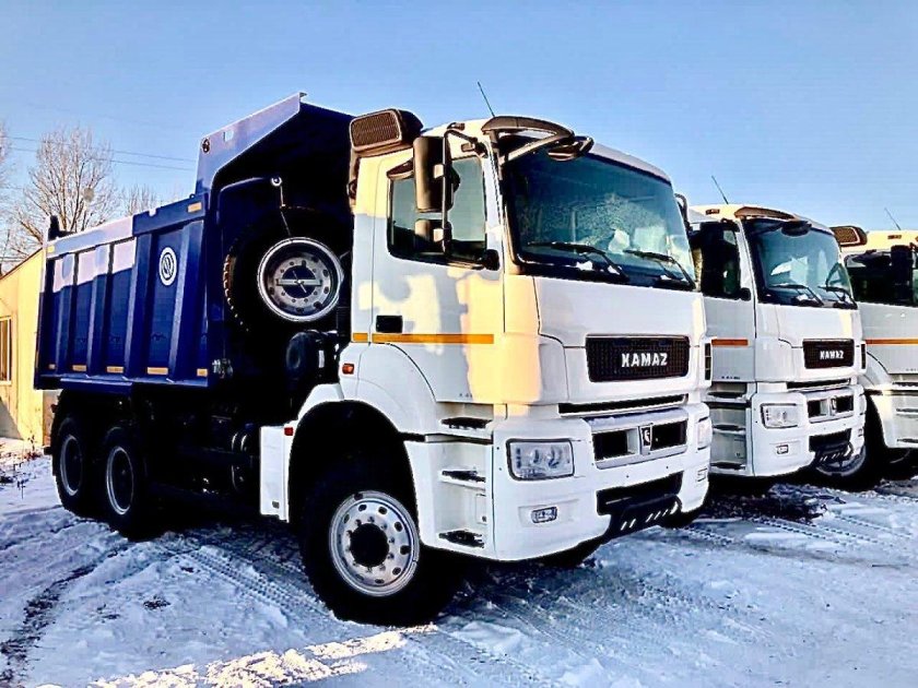 КАМАЗ 65802 самосвал