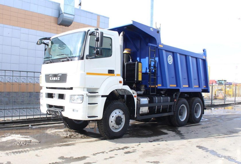 КАМАЗ-65802 (6х6) — самосвал