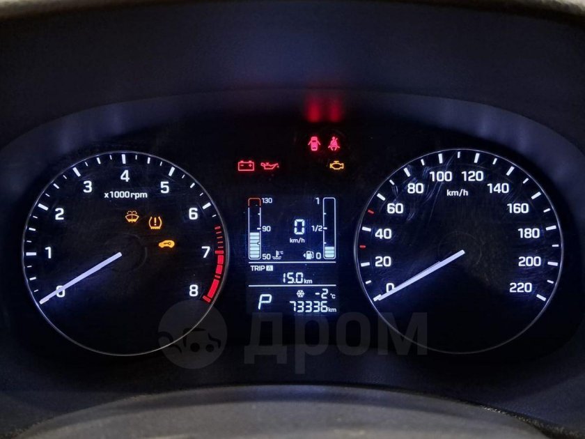 Датчик давления Hyundai на приборной панели