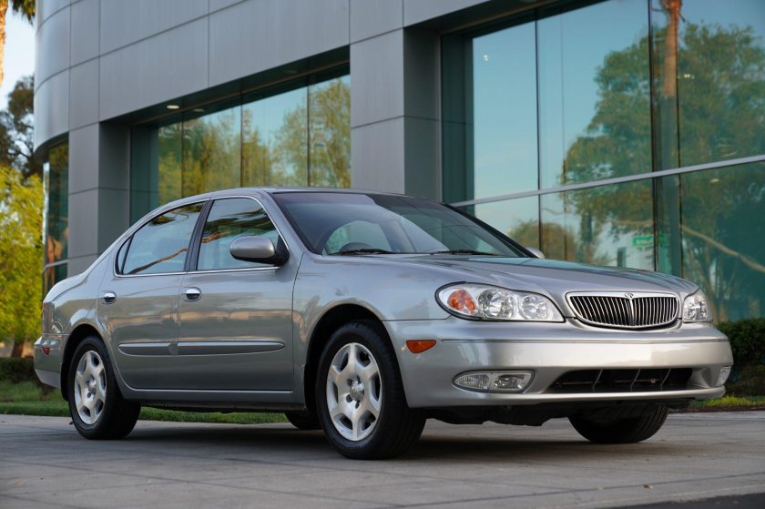 Nissan maxima qx 2000