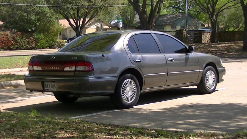 Infiniti i30 1998