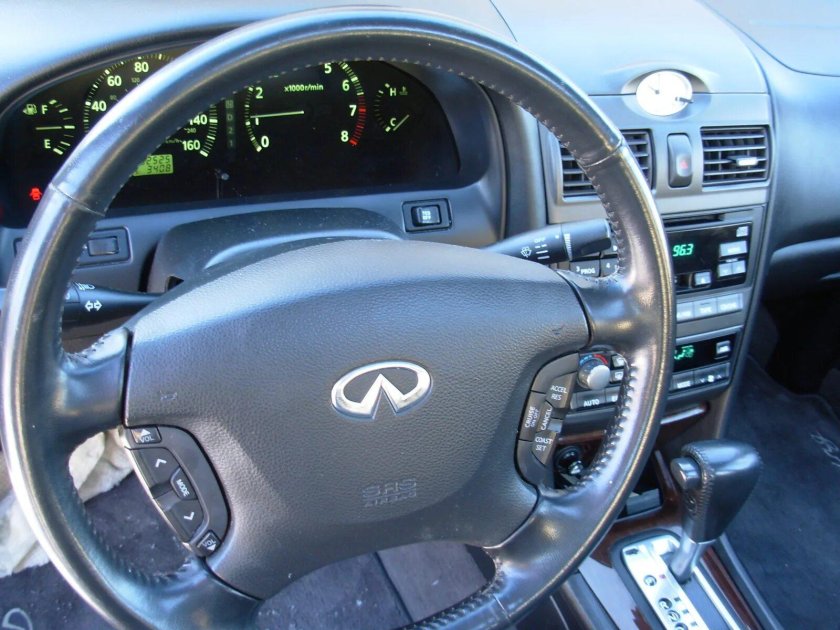 Мульти руль Инфинити i35