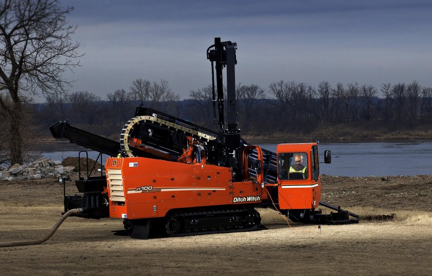 Ditch Witch jt100