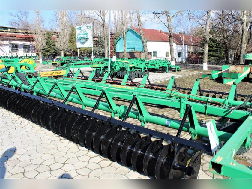 Лущильник ЛДГ-15