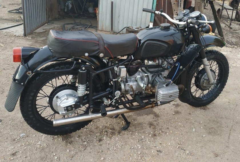 Мотоцикл Днепр МТ 10-36