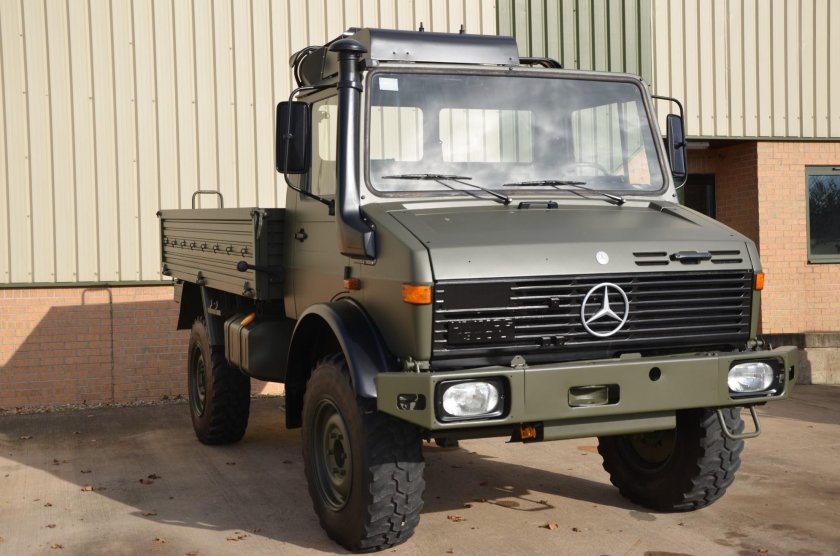 Мерседес Бенц Unimog