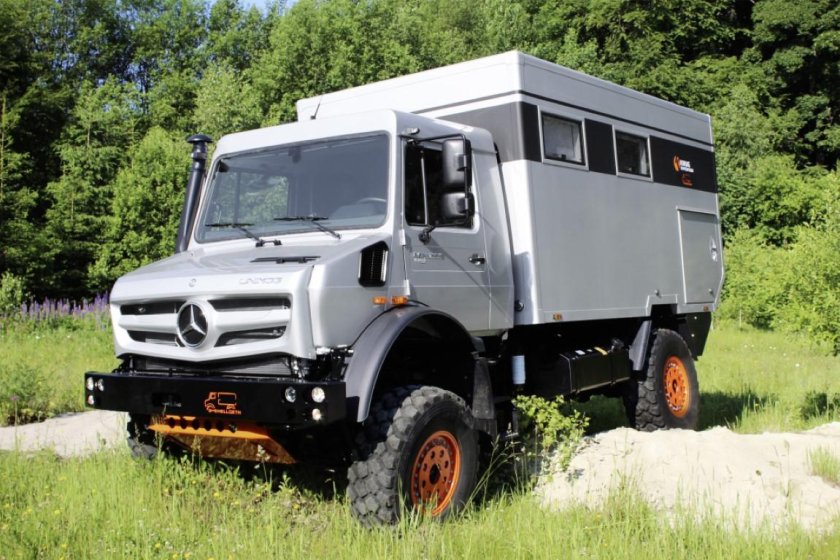 Mercedes Unimog u500