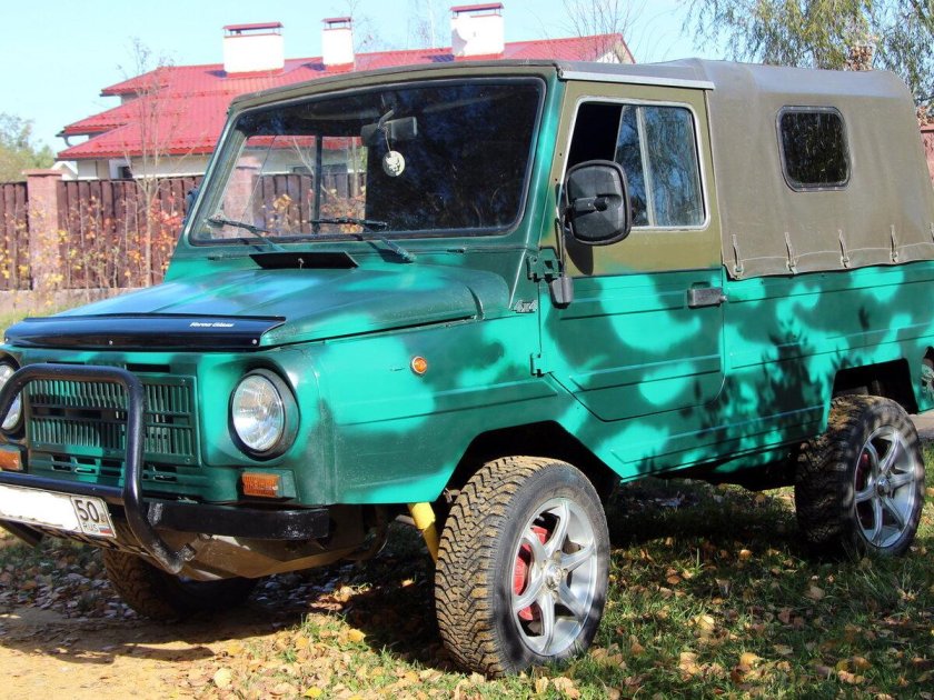 ЛУАЗ 1302