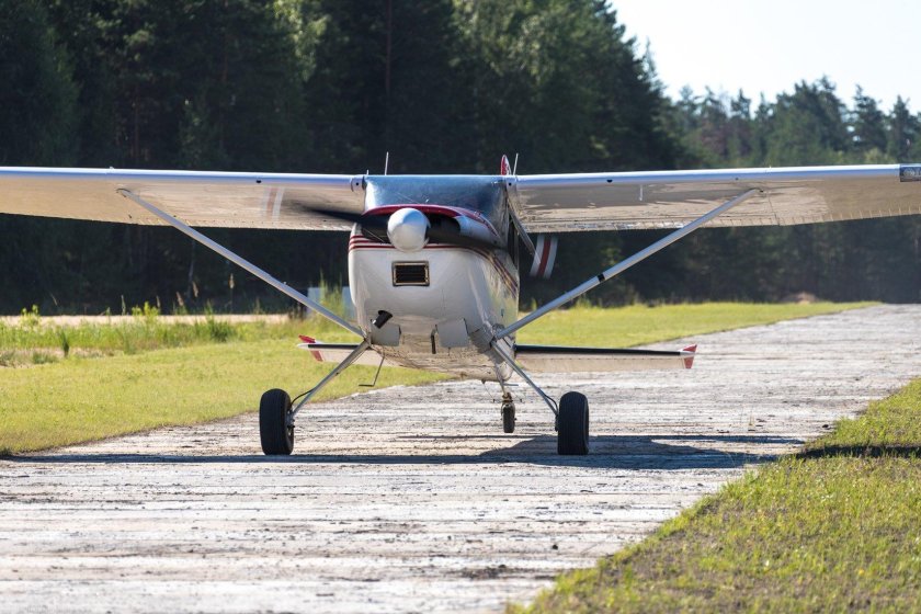 Цесна высокоплан