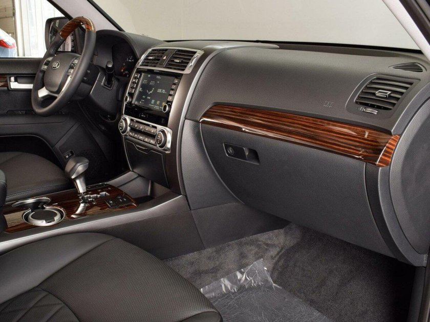 Киа Мохаве 2022