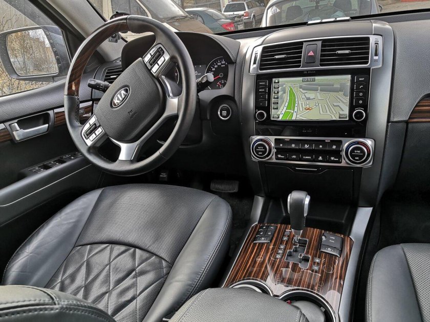 Kia Mohave 2017 салон