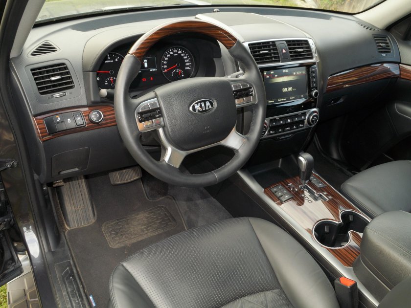 Kia Mohave 2008 салон
