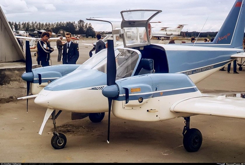 Легкий самолет «Арго-02».