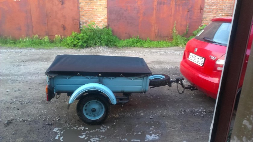 Прицеп пчёлка ВМЗ 9601