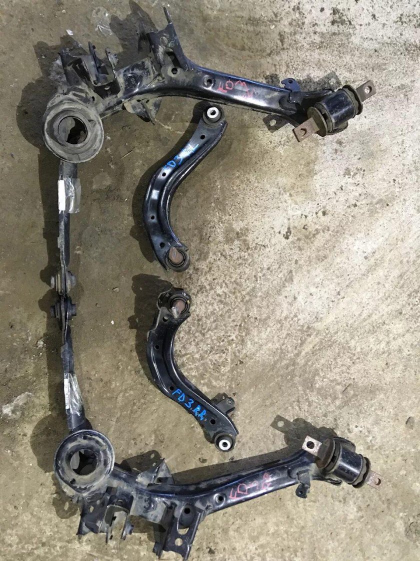 Honda Civic 2008 подвеска передняя