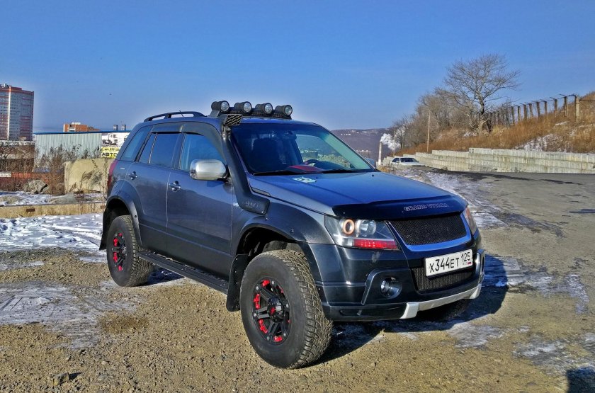 Suzuki Grand Vitara 2007 off Road Tuning