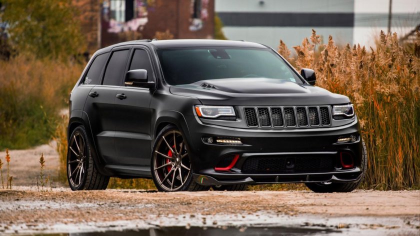 Jeep Grand Cherokee srt8