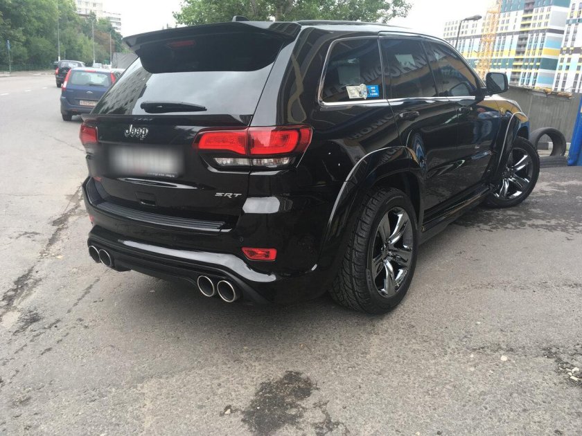 Jeep Grand Cherokee wk2 srt