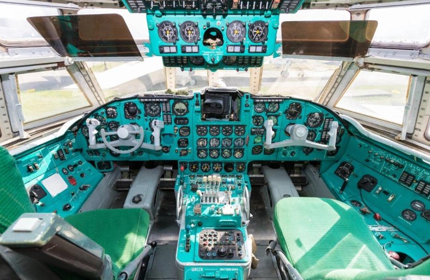 Ил-62 кабина