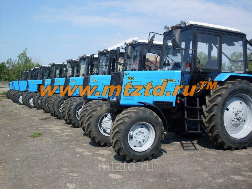 Трактор МТЗ 920