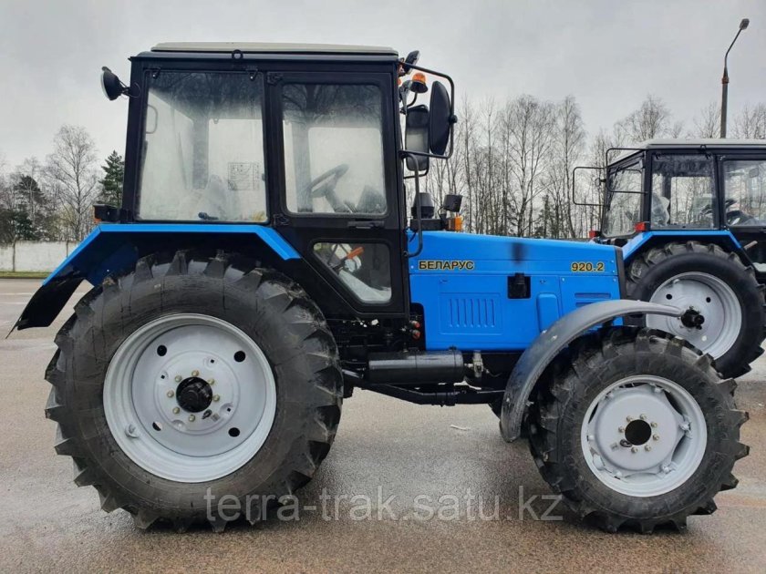 Трактор МТЗ 920.2