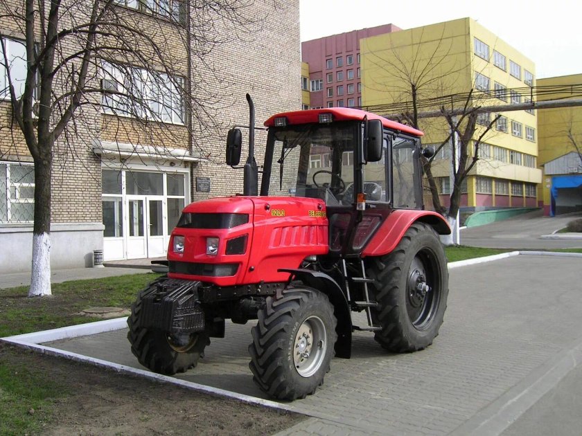 Трактор МТЗ 920