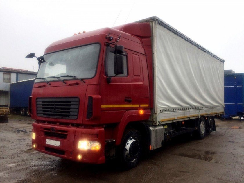 МАЗ бортовой 6310