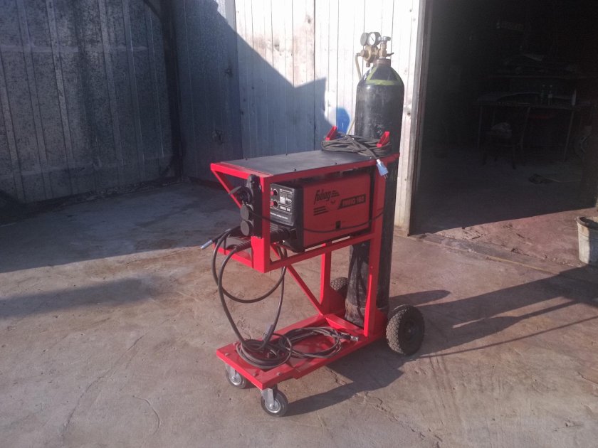 Тележка для полуавтомата Сварог