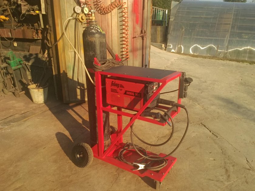 Тележка для сварочного аппарата Сварог